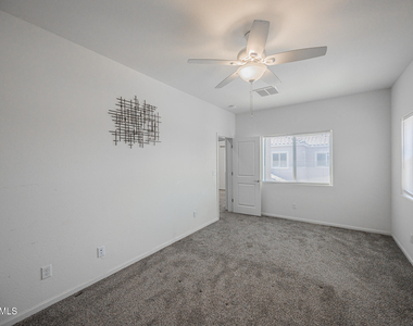 1711 W Pollack Street - Photo Thumbnail 13