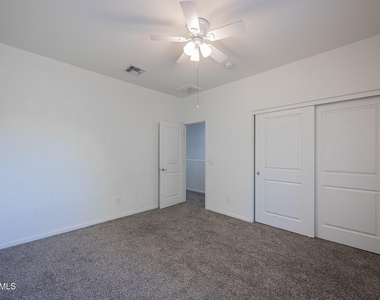 1711 W Pollack Street - Photo Thumbnail 22