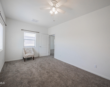 1711 W Pollack Street - Photo Thumbnail 17