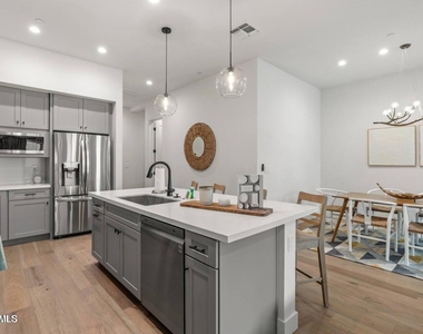 5151 N 13th Place - Photo Thumbnail 10