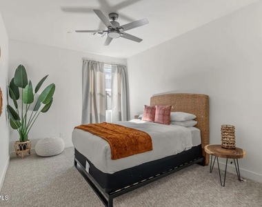 5151 N 13th Place - Photo Thumbnail 21