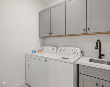 5151 N 13th Place - Photo Thumbnail 22