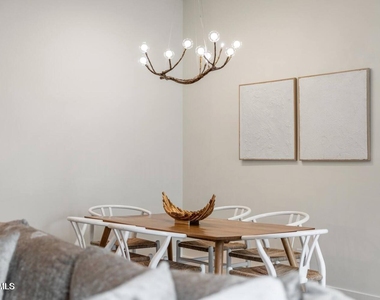 5151 N 13th Place - Photo Thumbnail 4