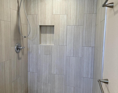 6013 E Evergreen Street - Photo Thumbnail 17