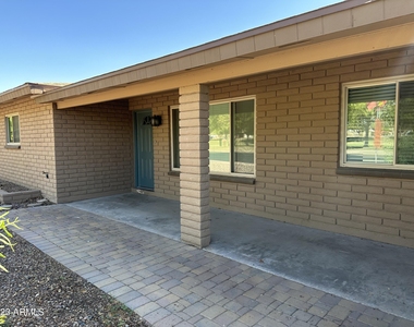 6013 E Evergreen Street - Photo Thumbnail 1