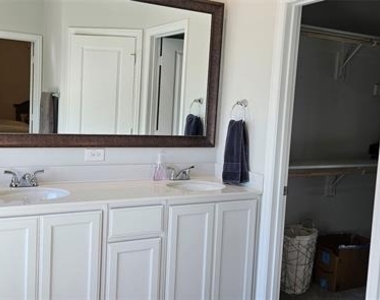 1304 Altuda Drive - Photo Thumbnail 11