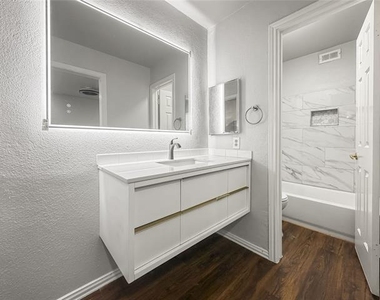 5840 Spring Valley - Photo Thumbnail 13