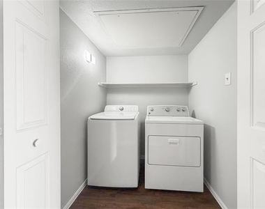 5840 Spring Valley - Photo Thumbnail 14