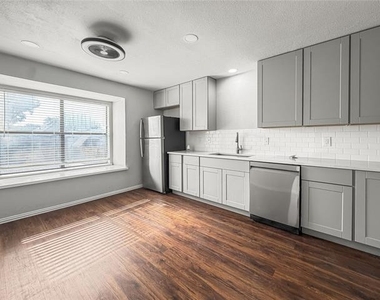 5840 Spring Valley - Photo Thumbnail 12