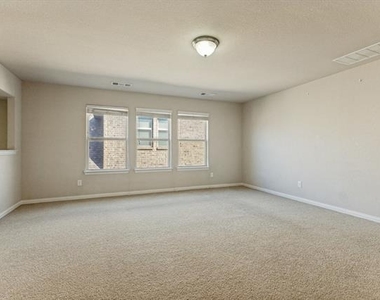 220 Black Alder Drive - Photo Thumbnail 8