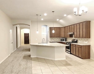 10848 Sedalia Drive - Photo Thumbnail 4