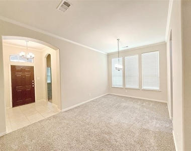10848 Sedalia Drive - Photo Thumbnail 2