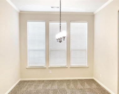 10848 Sedalia Drive - Photo Thumbnail 1