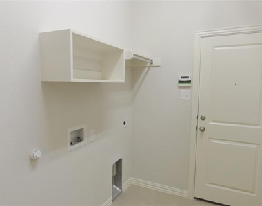 10848 Sedalia Drive - Photo Thumbnail 29