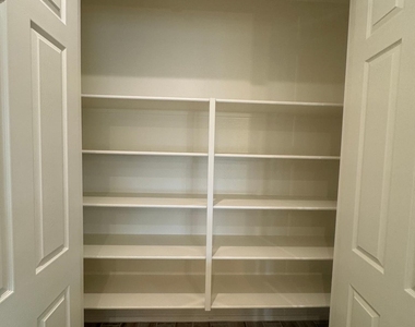 33340 N 132nd Drive - Photo Thumbnail 10