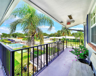 2701 Middle River Drive - Photo Thumbnail 23