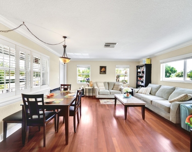 2701 Middle River Drive - Photo Thumbnail 32