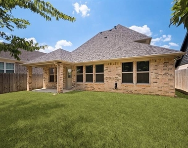 122 Elm Lane - Photo Thumbnail 18