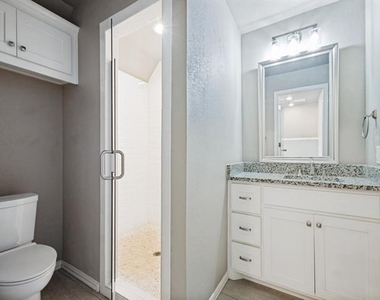 122 Elm Lane - Photo Thumbnail 12