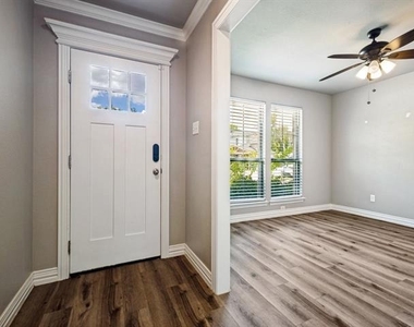 122 Elm Lane - Photo Thumbnail 1