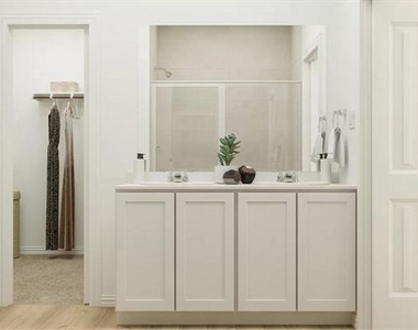 3109 Kiskadee Court - Photo Thumbnail 8