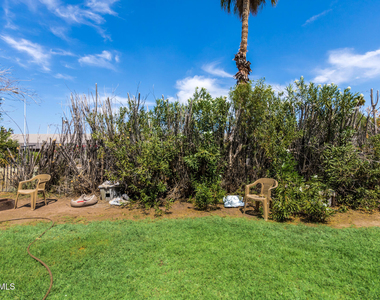 1204 W 5th Street - Photo Thumbnail 14