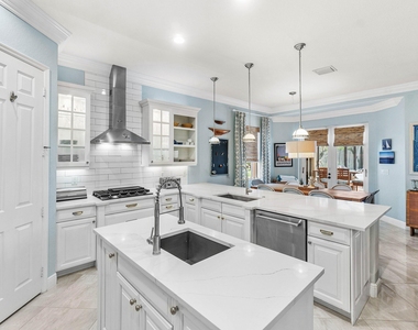 10697 Willow Oak Court - Photo Thumbnail 5