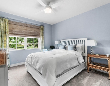 10697 Willow Oak Court - Photo Thumbnail 20
