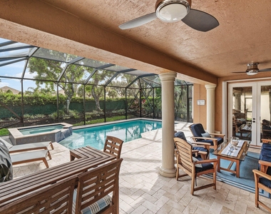 10697 Willow Oak Court - Photo Thumbnail 28