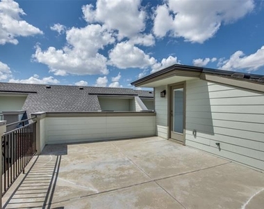 4316 Hartford Street - Photo Thumbnail 21