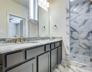 4316 Hartford Street - Photo Thumbnail 15