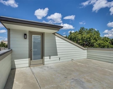 4316 Hartford Street - Photo Thumbnail 19