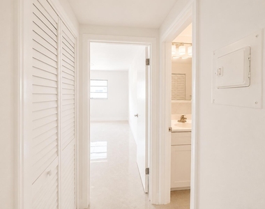 5300 Washington Street - Photo Thumbnail 11