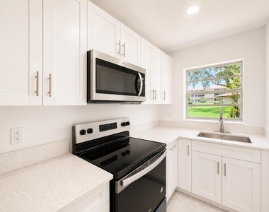 5300 Washington Street - Photo Thumbnail 6