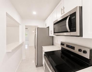 5300 Washington Street - Photo Thumbnail 8