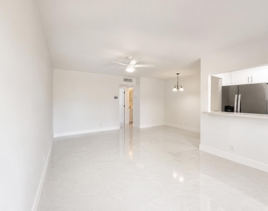 5300 Washington Street - Photo Thumbnail 4