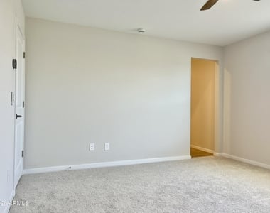17307 W Villa Chula Lane - Photo Thumbnail 16