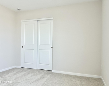17307 W Villa Chula Lane - Photo Thumbnail 13