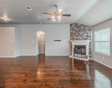 2553 Hadley Street - Photo Thumbnail 13