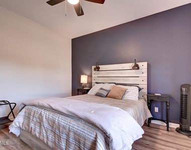 10401 N Saguaro Boulevard - Photo Thumbnail 15