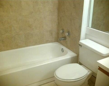 601 Cypress Lake Boulevard - Photo Thumbnail 6
