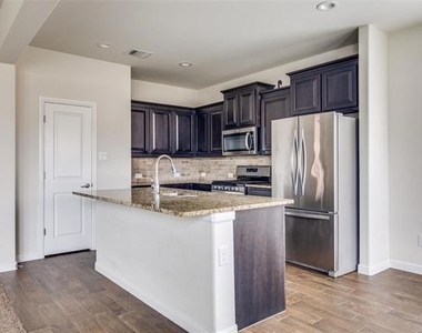 9036 Sycamore Leaf Drive - Photo Thumbnail 9