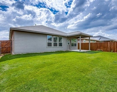 9036 Sycamore Leaf Drive - Photo Thumbnail 24