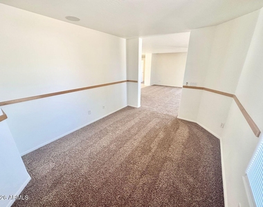 2106 W Alta Vista Road - Photo Thumbnail 8