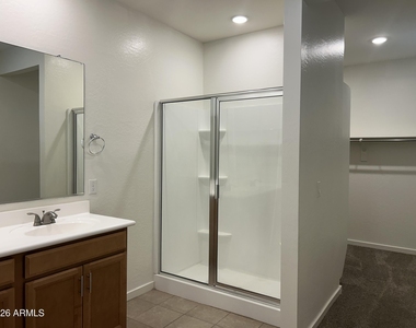 4224 W Coneflower Lane - Photo Thumbnail 4