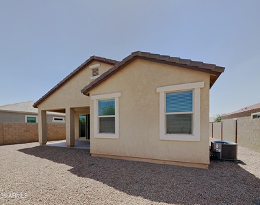 41350 W Hopper Drive - Photo Thumbnail 14