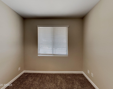 41350 W Hopper Drive - Photo Thumbnail 8