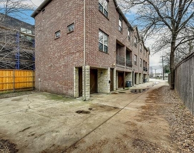 2606 N Henderson Avenue - Photo Thumbnail 15