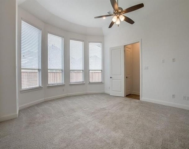 3930 Prairie Clover Lane - Photo Thumbnail 14