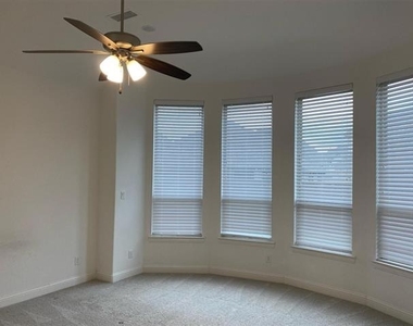 3930 Prairie Clover Lane - Photo Thumbnail 13